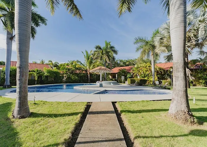 Villagio 30b - Near Playa * Potrero (Guanacaste)